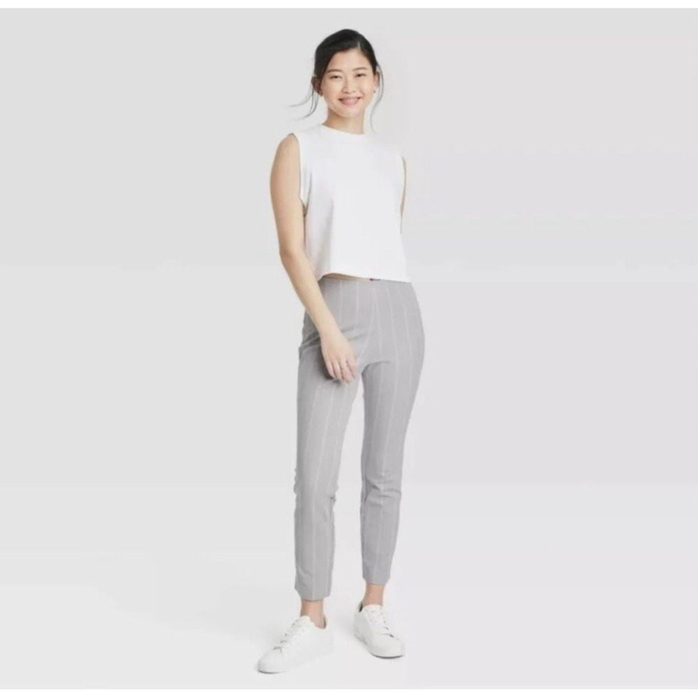 A New Day‎ womens skinny ankle pants size 14R stretch Gray striped high rise